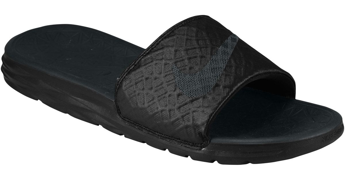 nike benassi 44
