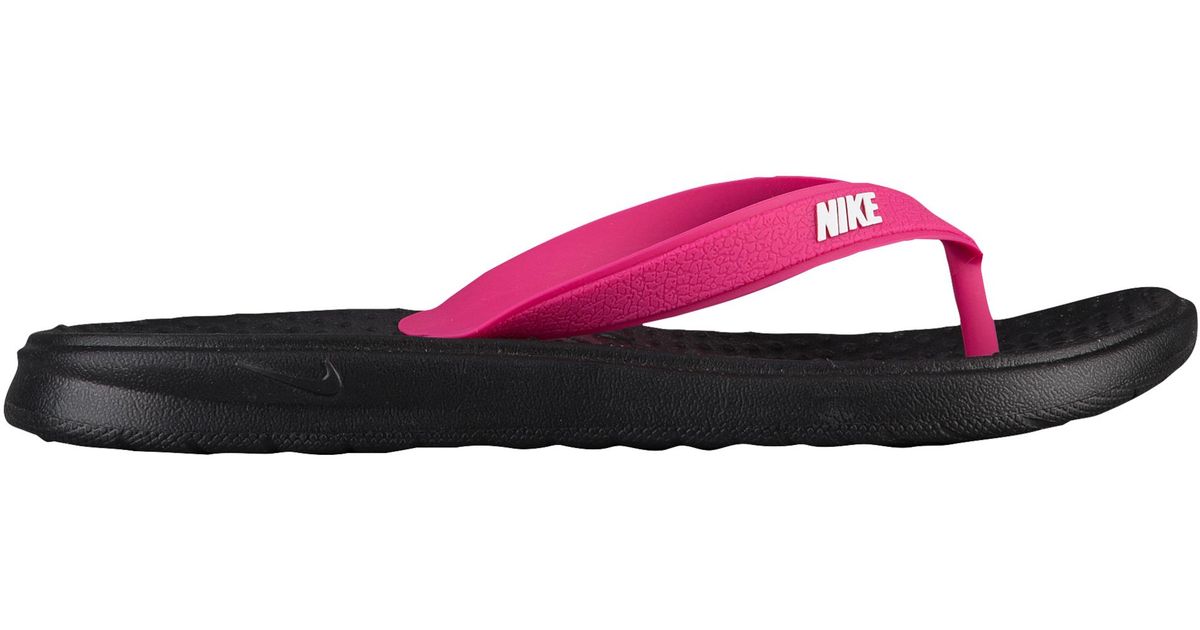 wmns solay thong nike