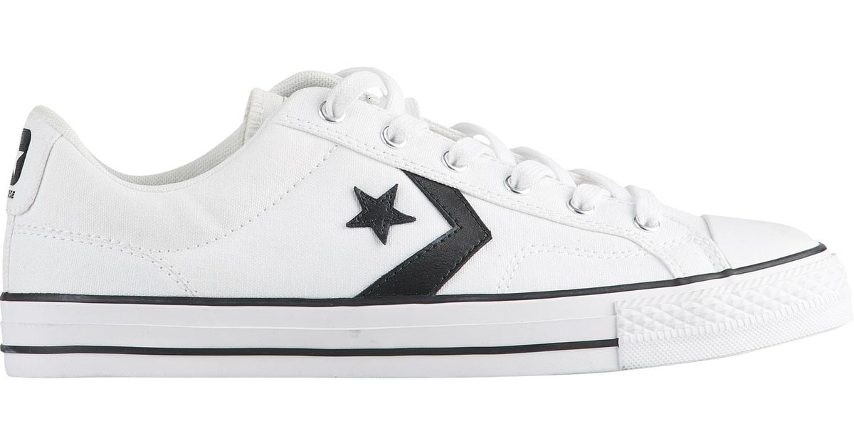 converse basketball player