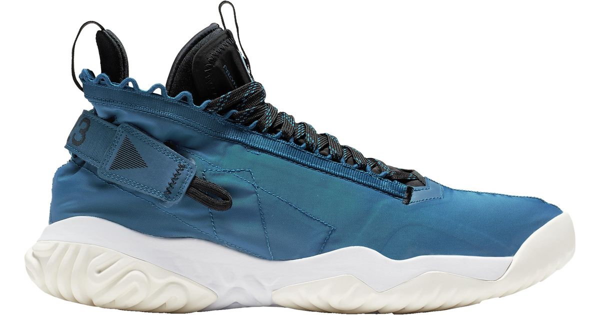 basketball shoes with react