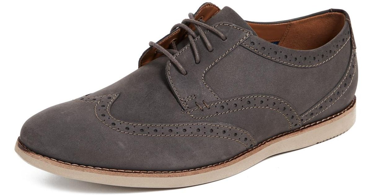 Clarks Leather Raharto Wing Oxford in 