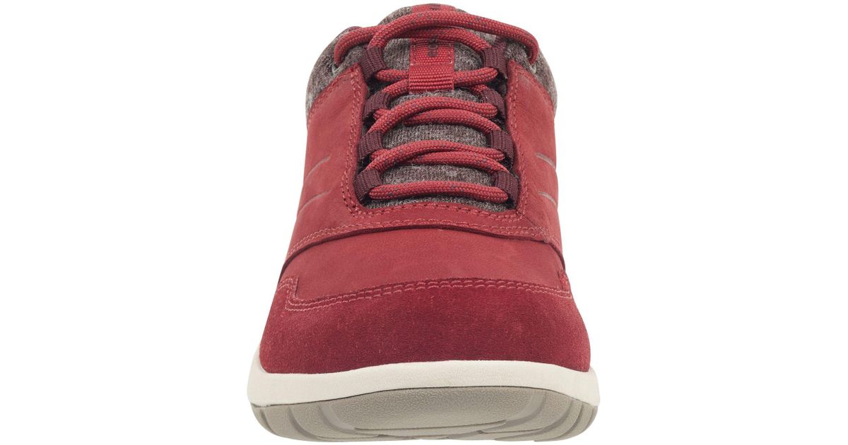 easy spirit pull tab sneakers