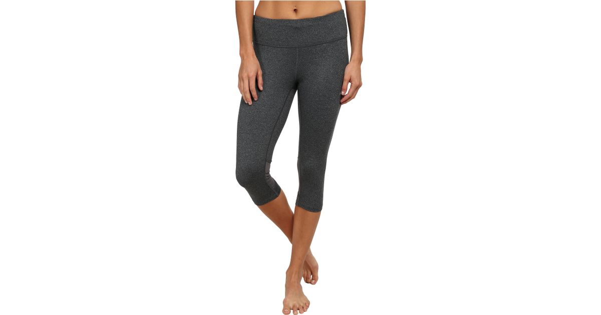 nike dri fit capri