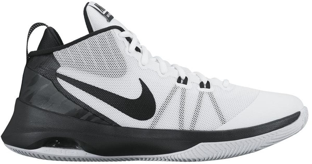 Nike Air Versatile Basketball Shoes in White for Men - Lyst