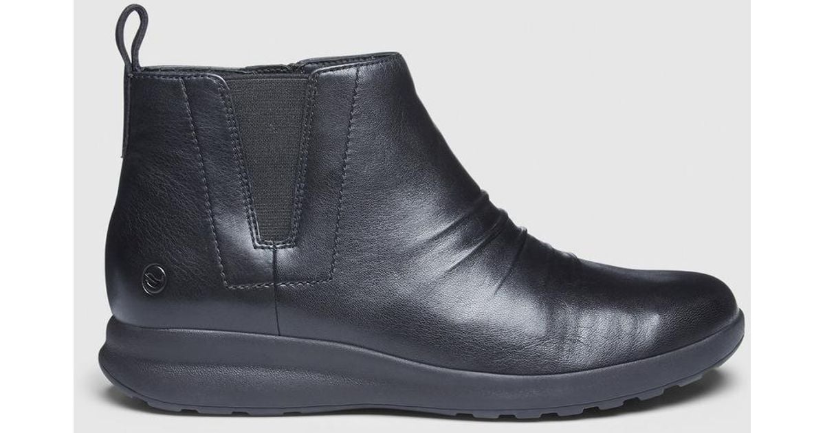Clarks Black Leather Ankle Boots - Lyst