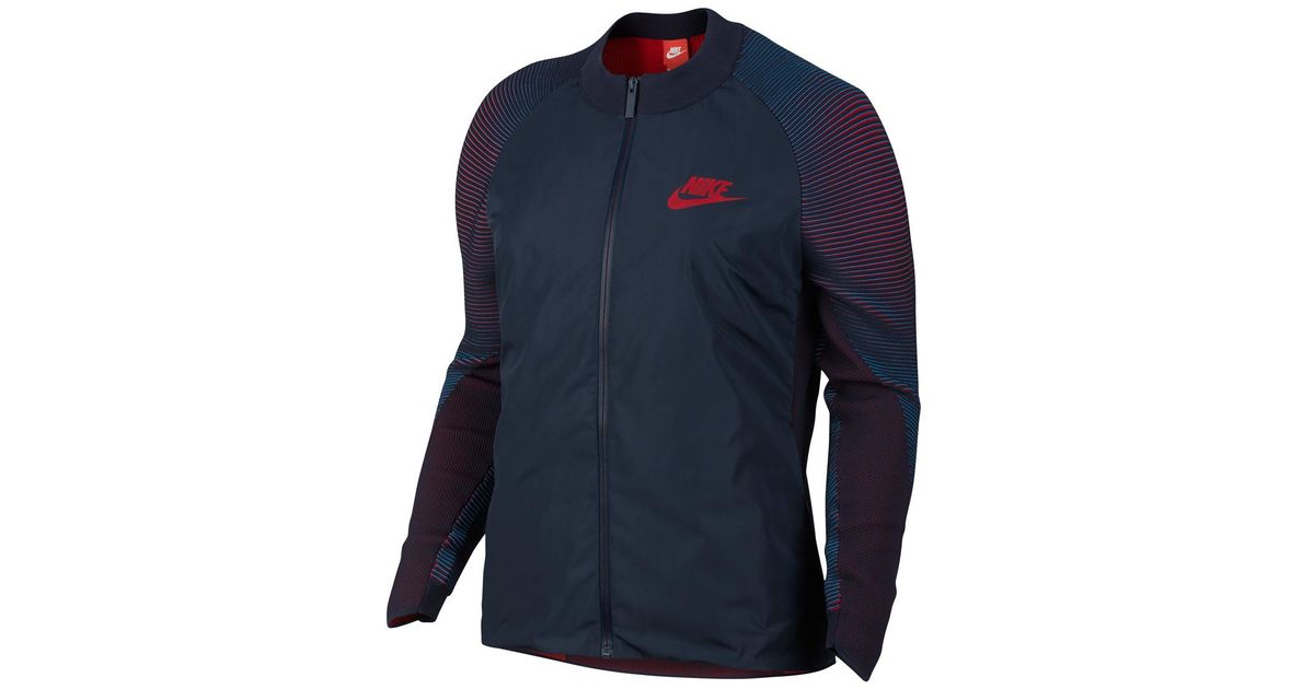 nike sportswear dynamic reveal