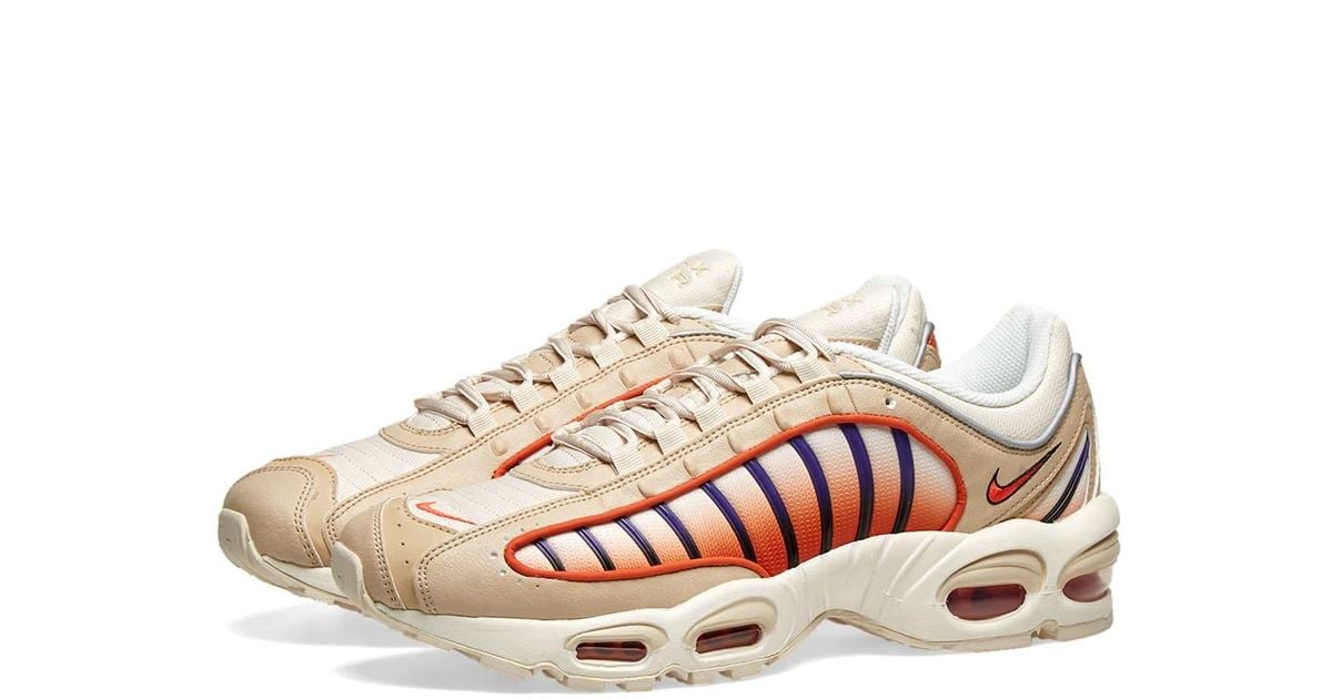 nike air tailwind orange