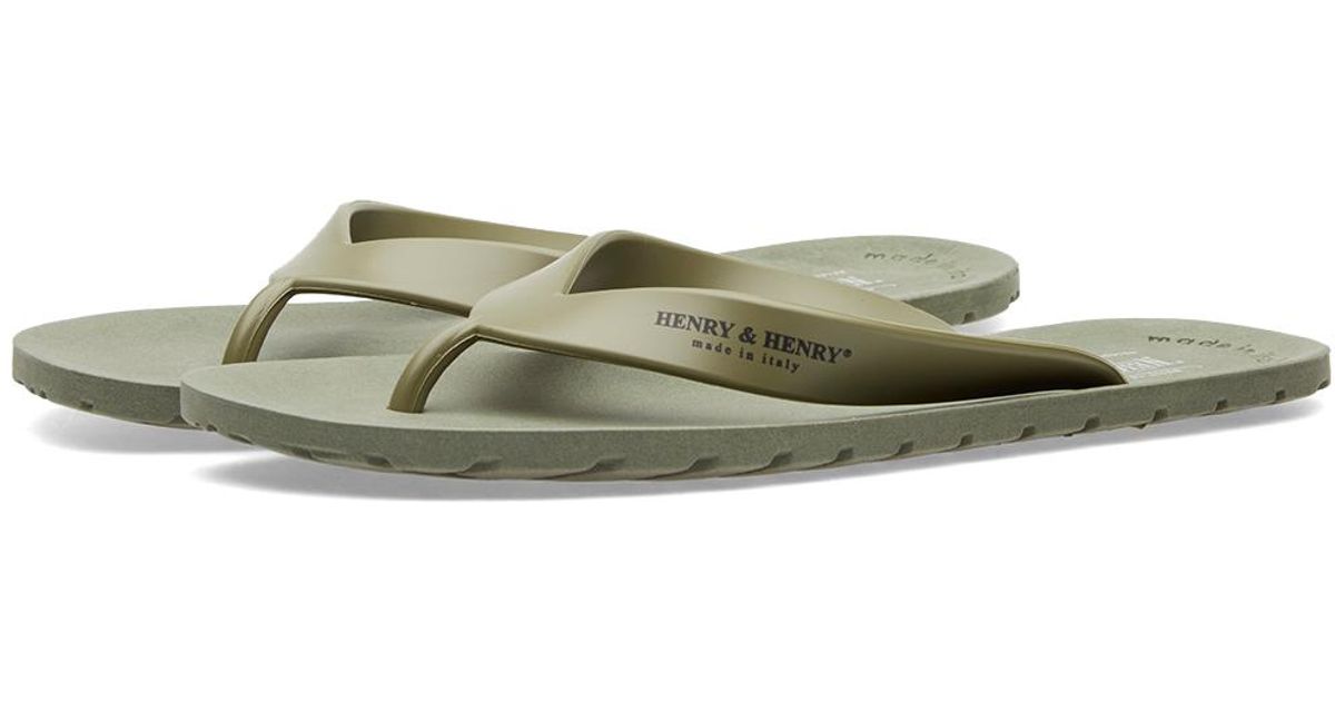 henry & henry flip flops