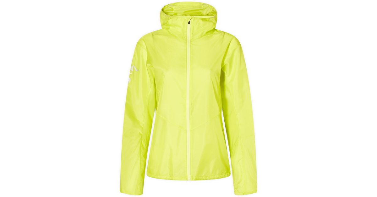 Arc'teryx Norvan Windshell Hoodie Jacket in Yellow Lyst Canada