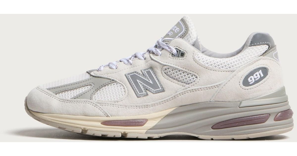 New Balance 991V2 Sneakers in White for Men | Lyst