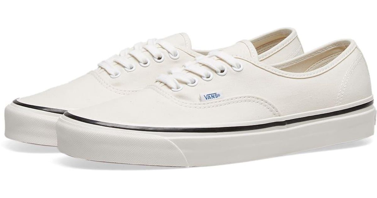 vans 44 dx white