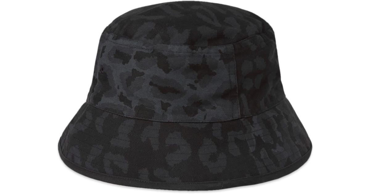 black camo bucket hat