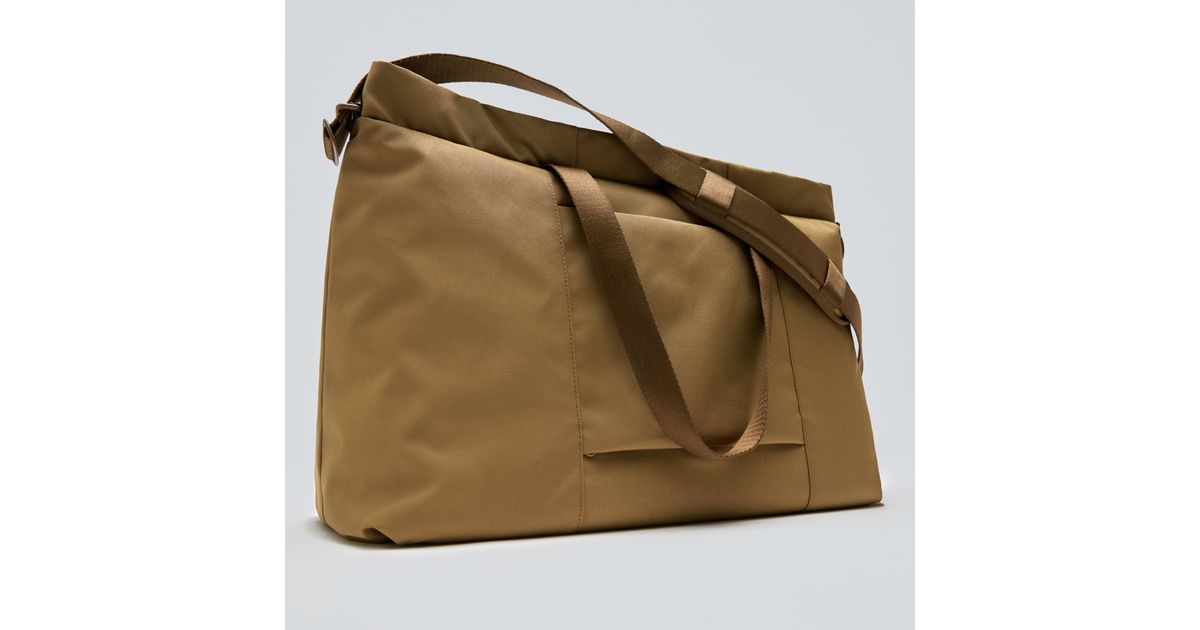 everlane renew weekender