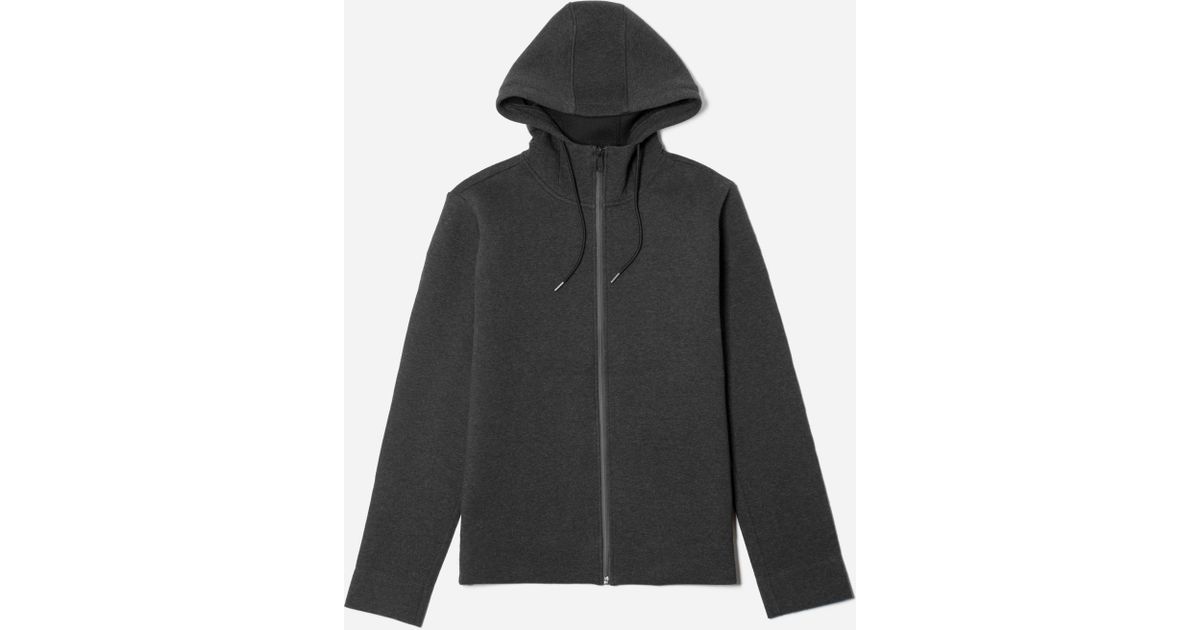 everlane black hoodie