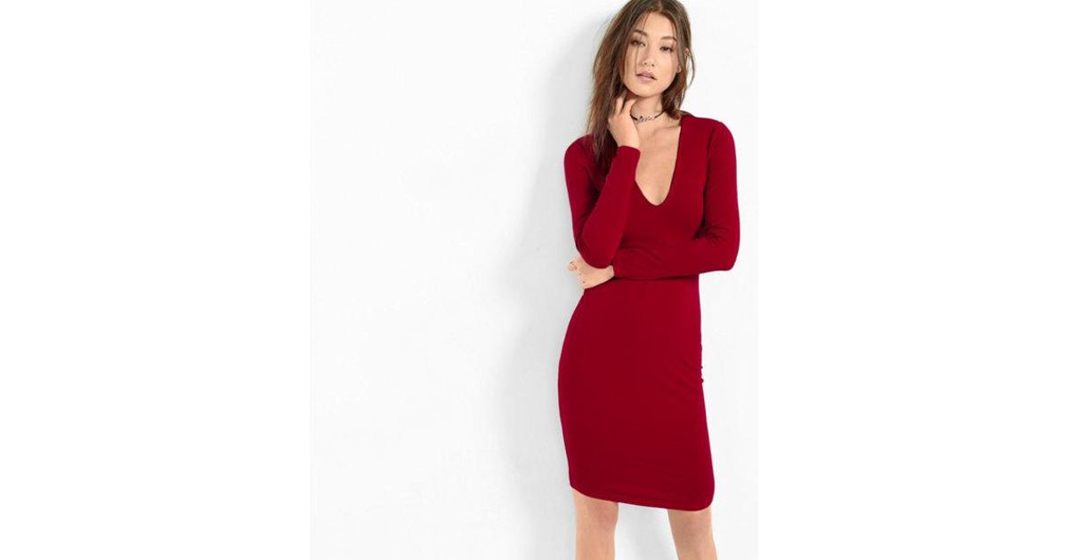 red v neck sheath dress