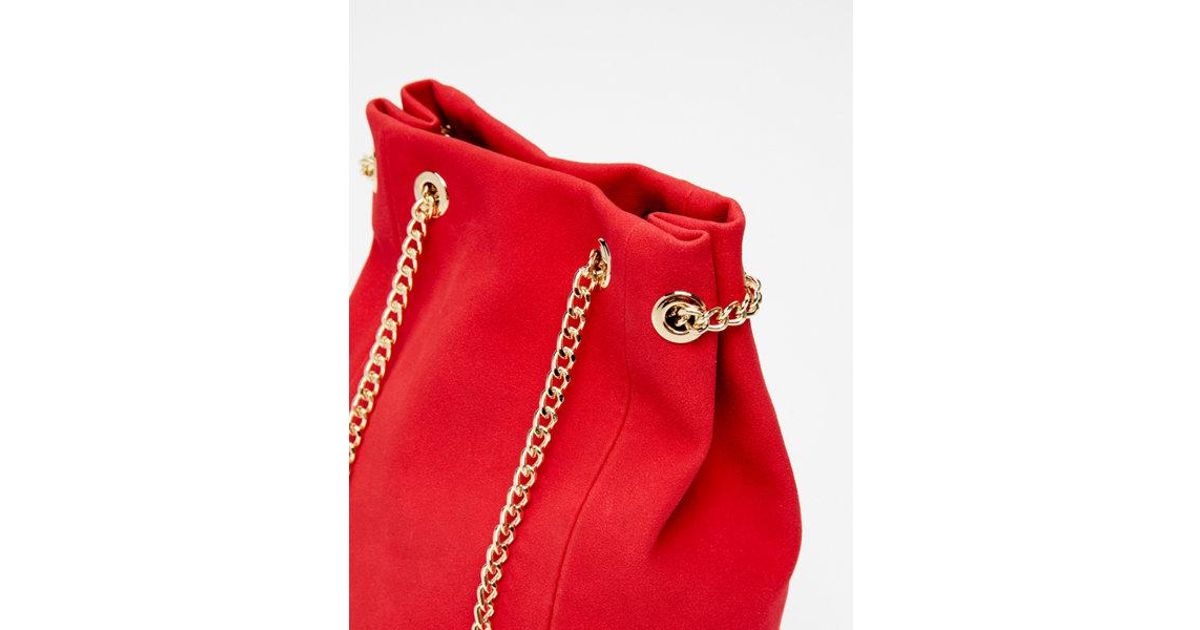 chain handle bucket bag