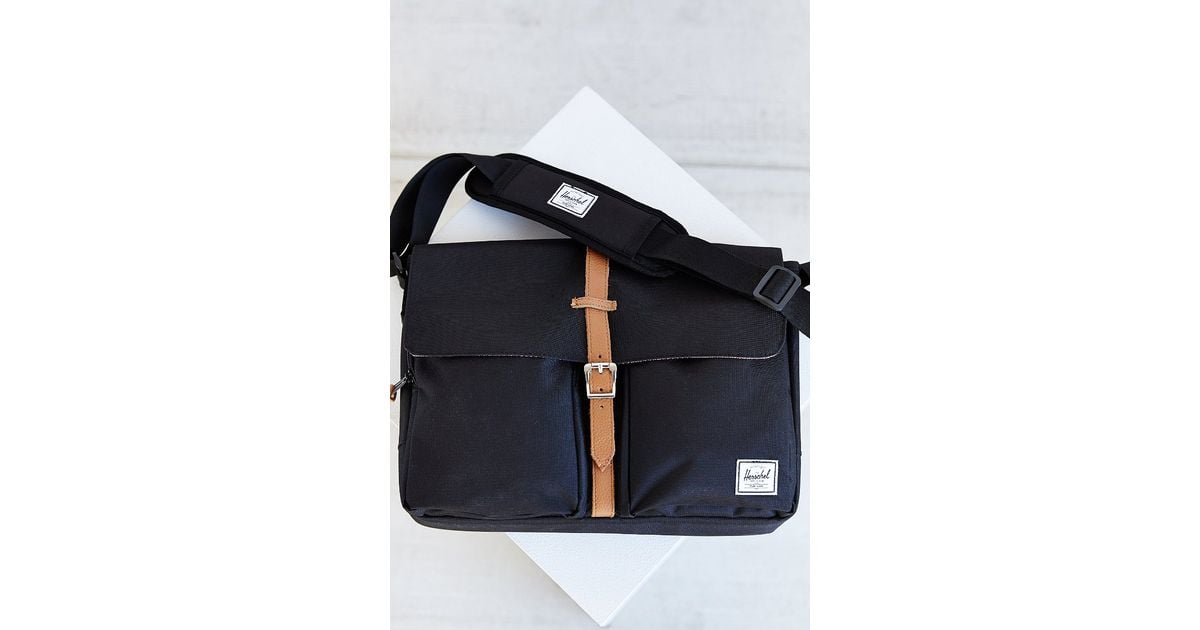 Herschel Supply Co. Columbia Messenger Bag in Black for Men Lyst