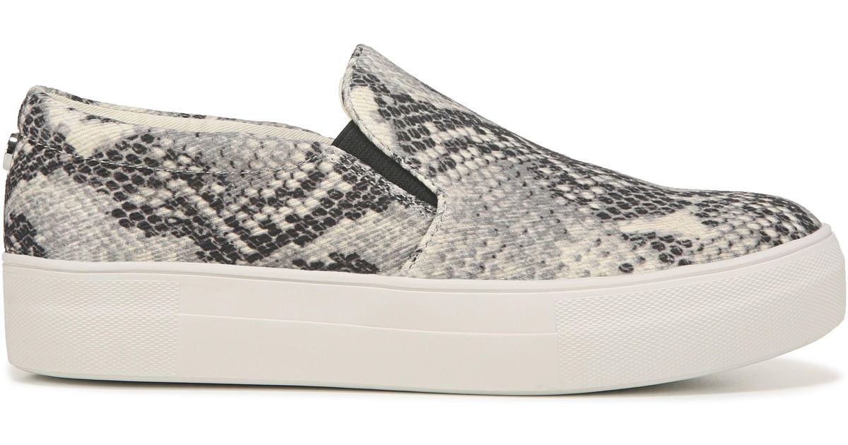 steve madden slip ons gills