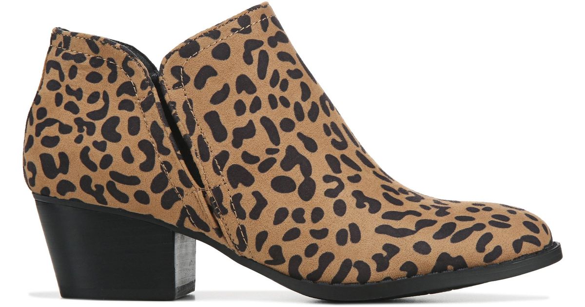 fergie bianca ankle boot