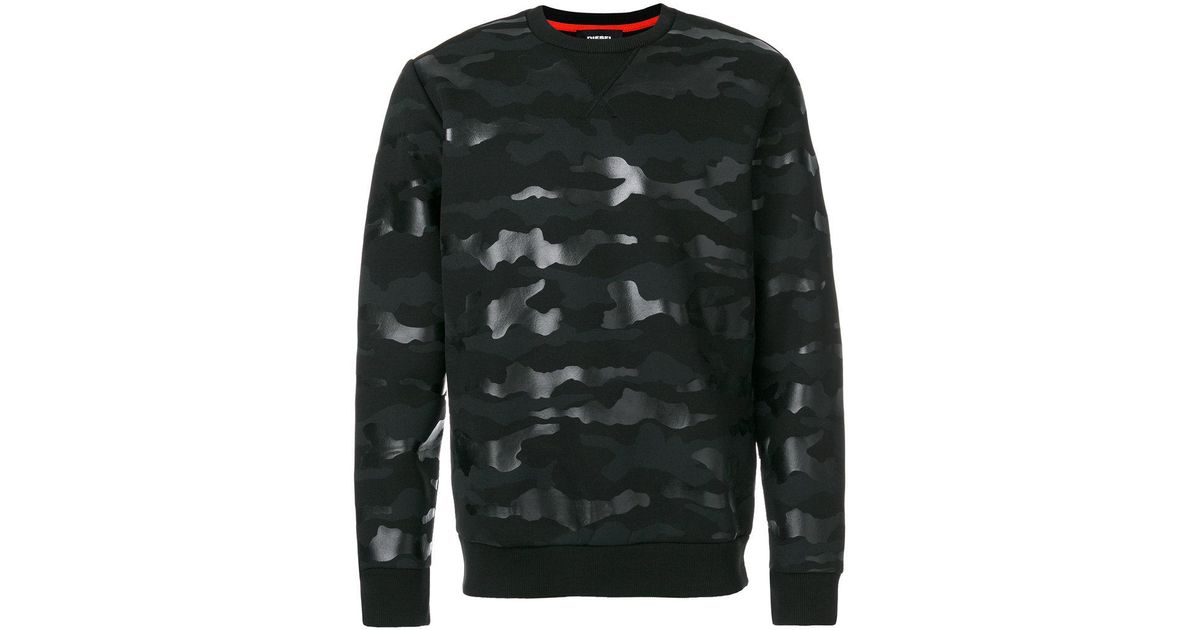 black camouflage sweatshirt