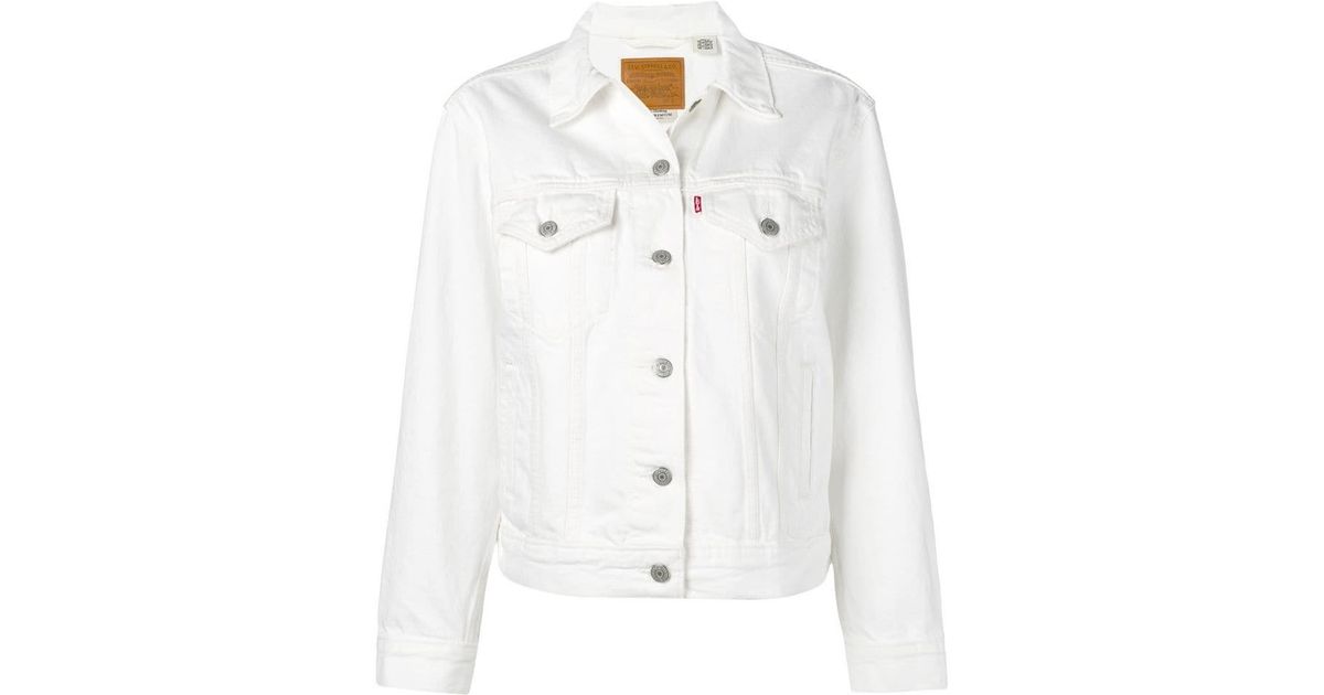 white jean jacket levis