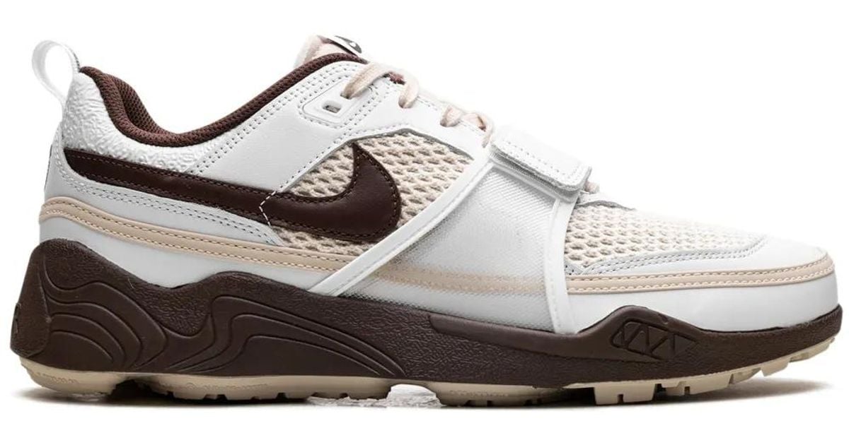 Nike X Travis Scott Zoom Field Jaxx 'Light Chocolate' in White for