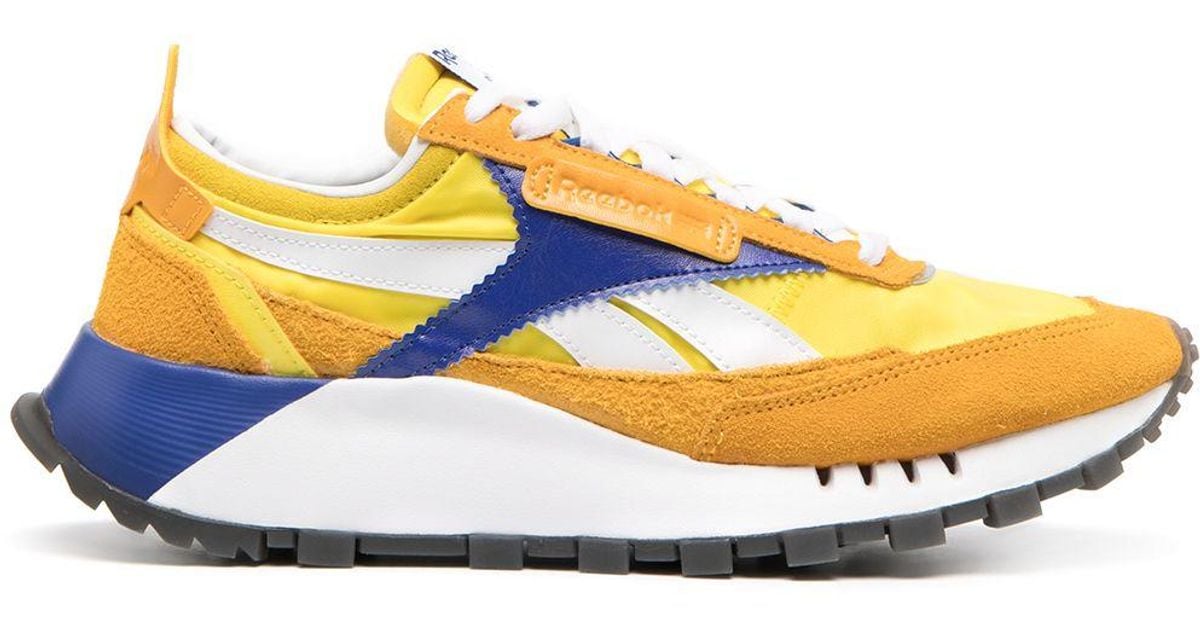 shoes that limit pronation