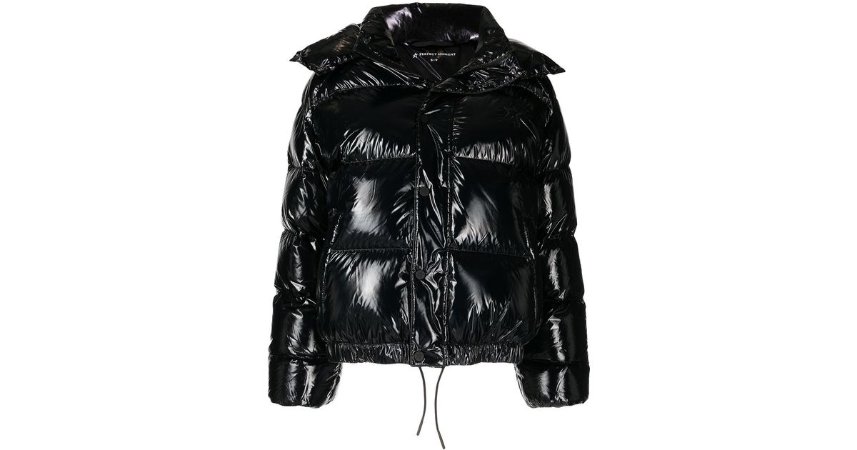 Perfect Moment High-shine Quilted Ski Jacket in Black - Lyst