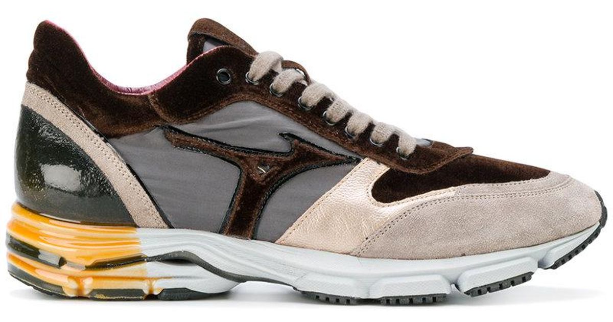 mizuno wave sirius
