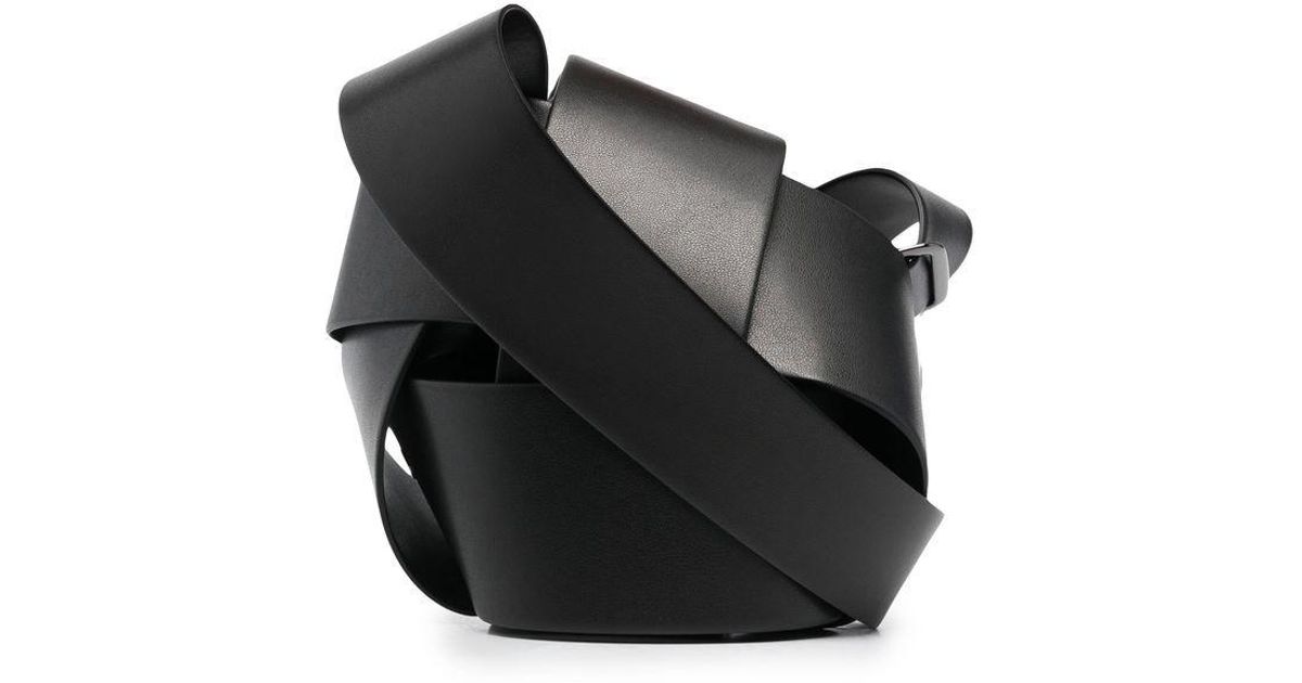 Issey Miyake Leather Ivy Interwoven-design Crossbody Bag in Black | Lyst