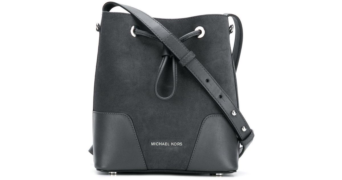 michael kors cary medium bucket bag