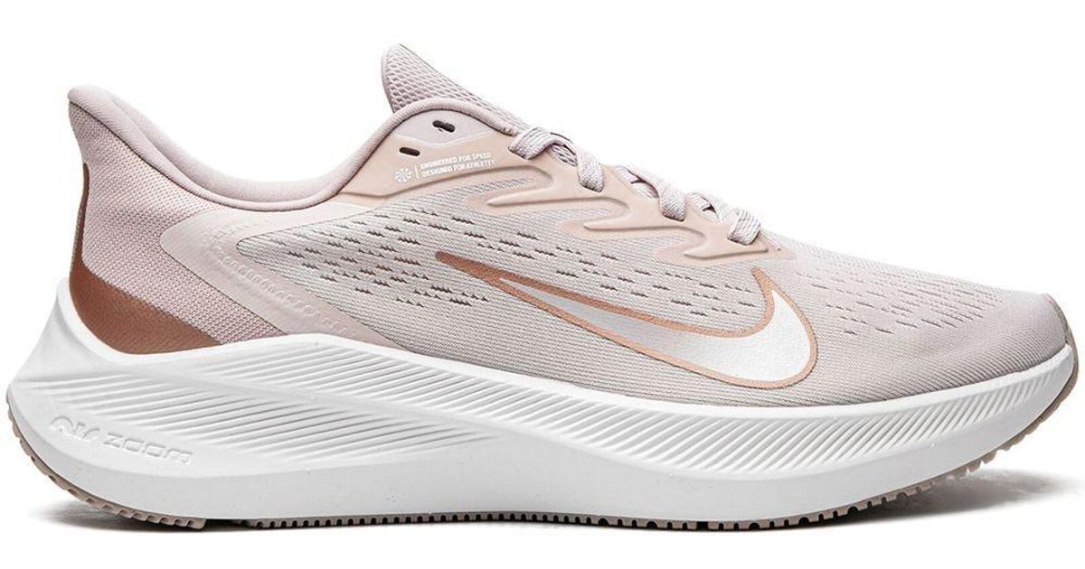 Nike Zoom Winflo 7 Sneakers in White | Lyst Australia