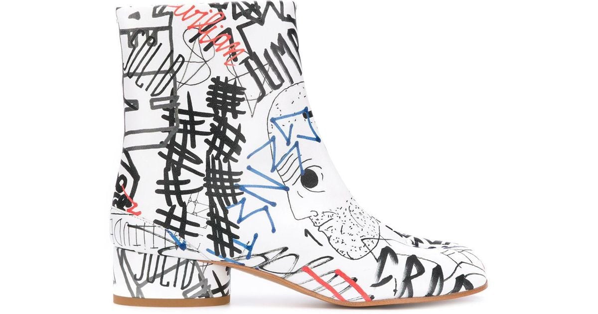 Maison Margiela Leather Tabi Graffiti-print Boots in White | Lyst