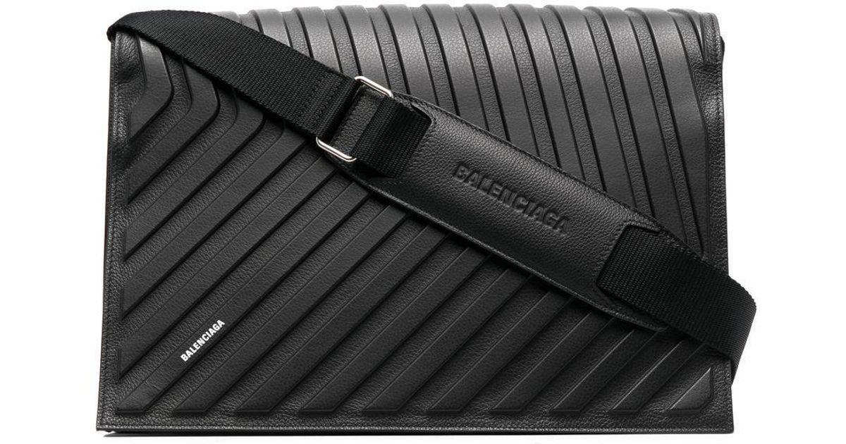 バレンシアガ BALENCIAGA CAR FLAP ストラップ付きバッグ 国内在庫即