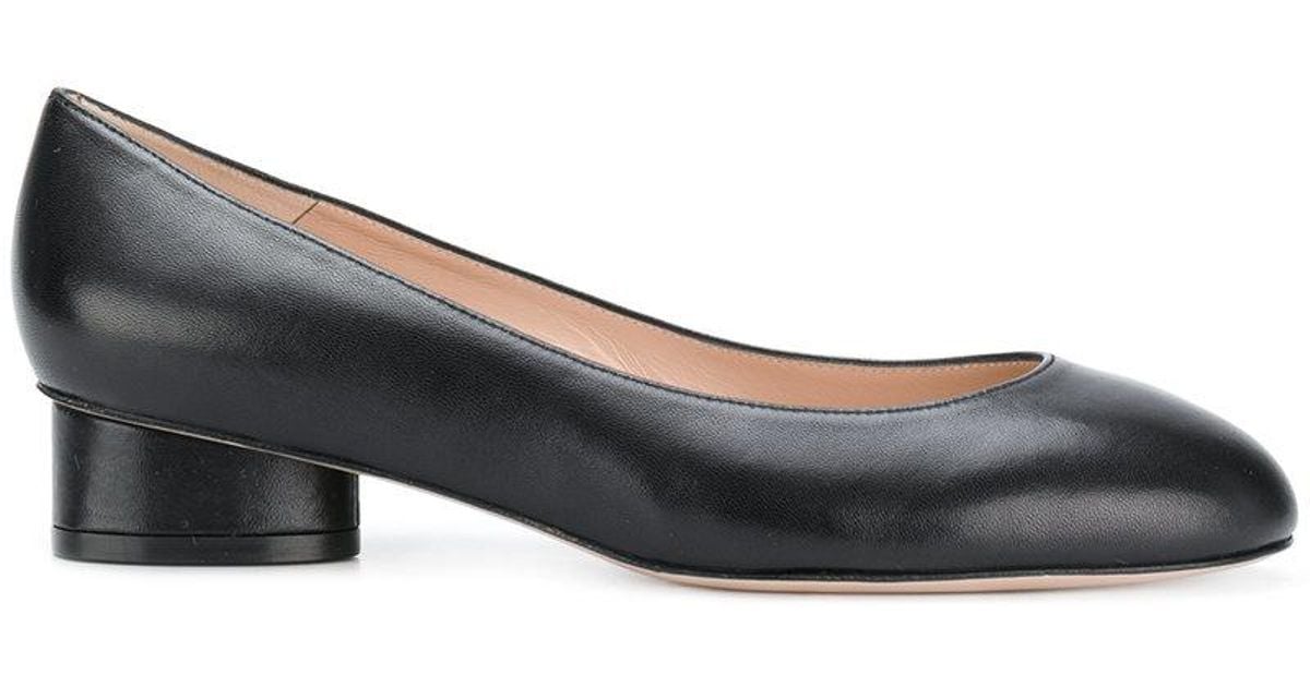 Stuart Weitzman Leather Low Block-heel 