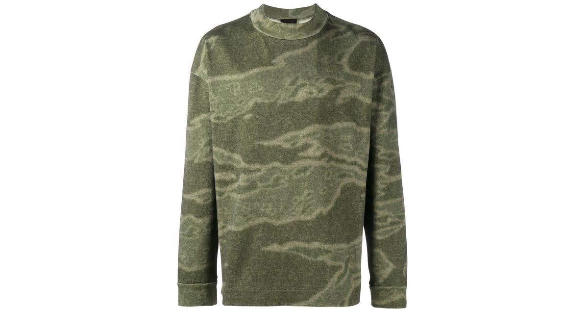 yeezy season 3 crewneck