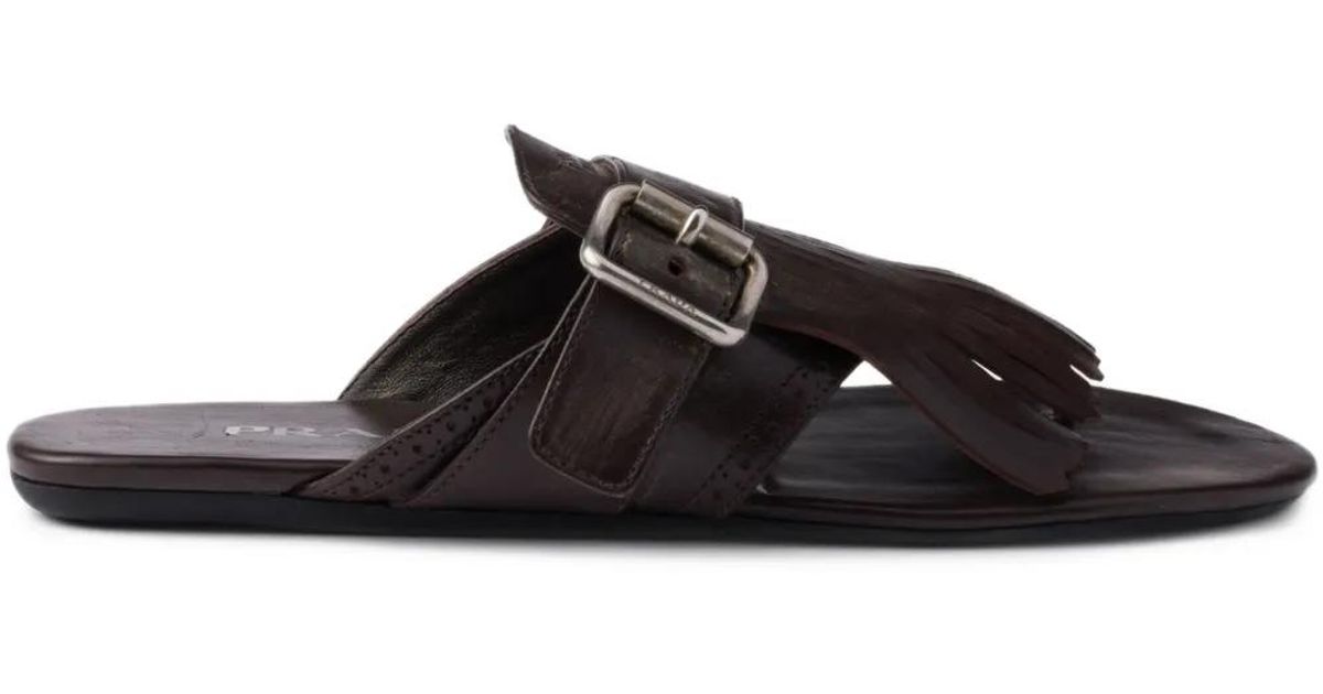 PRADA 25S SHUFFLE LEATHER THONG SANDALS IN BROWN CALFSKIN
