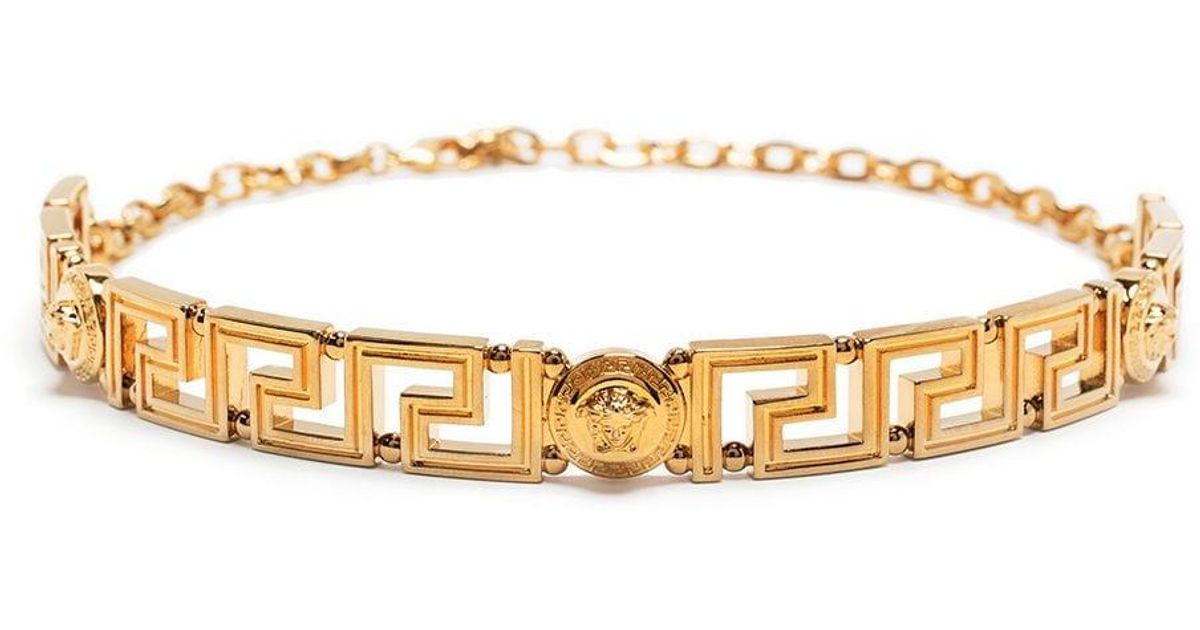 Versace Medusa Plaque Choker Necklace in Gold (Metallic) | Lyst UK