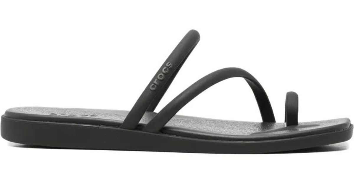 Crocs™ Miami Toe-Loop Strap Sandals in Black | Lyst UK