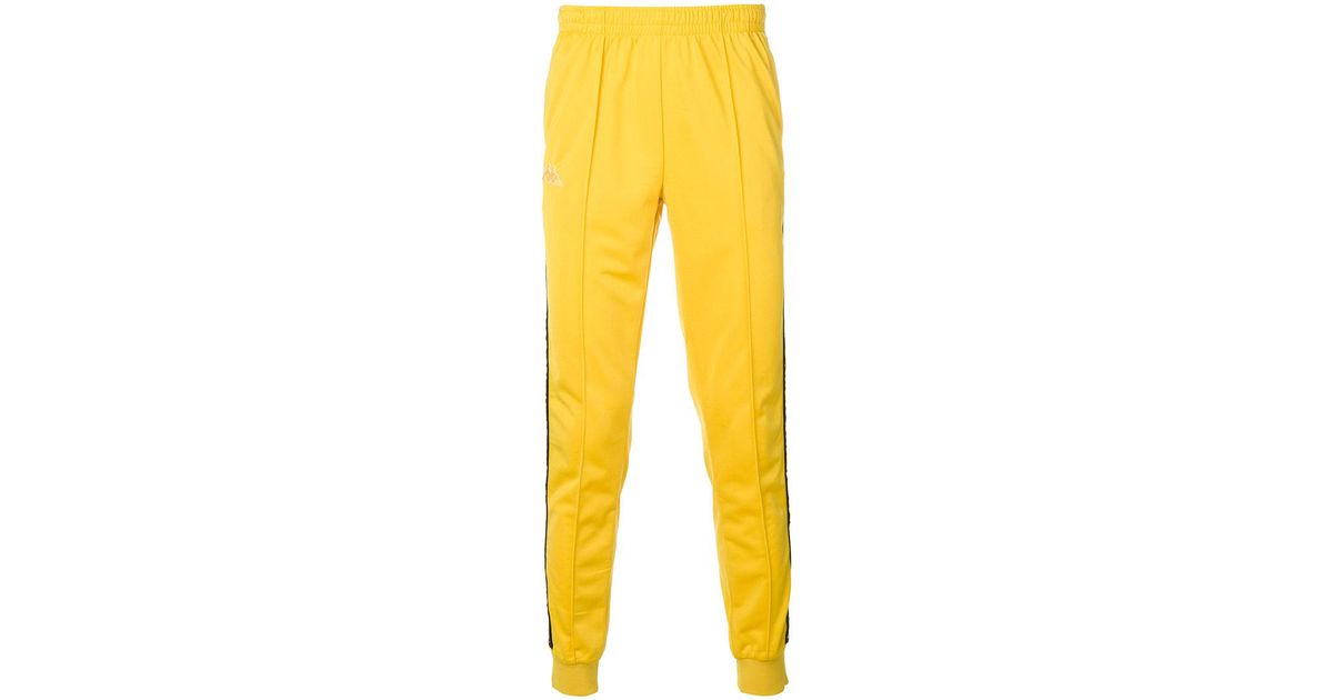 Pantalones de chándal con franja lateral Kappa de hombre de color Amarillo  | Lyst