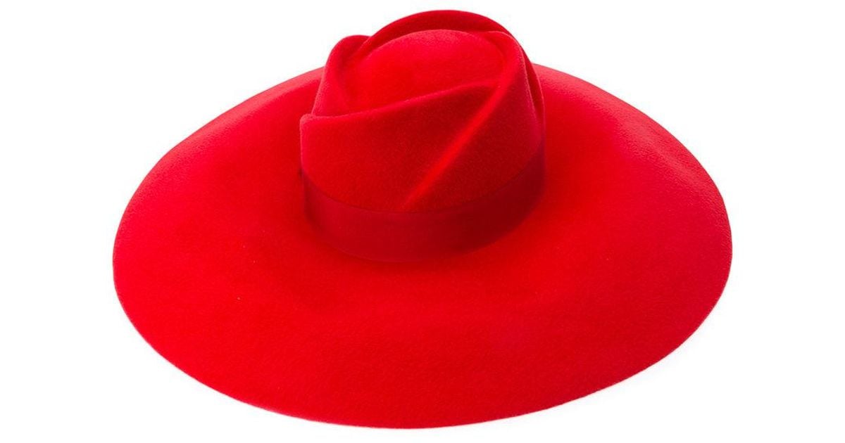 red gucci hat