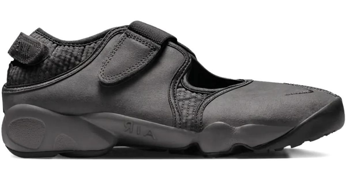 Nike Are Riffs Nike Air Rift Sneakers in Brown | Lyst