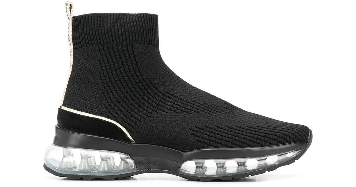 carvela sock