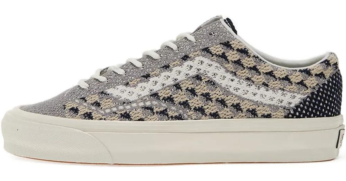 Vans Tread Pattern Vans Old Skool Check-Pattern Sneakers in White | Lyst