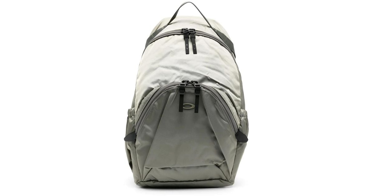 Oakley Fgl Backpack L 9.0 Bags in Gray for Men | Lyst