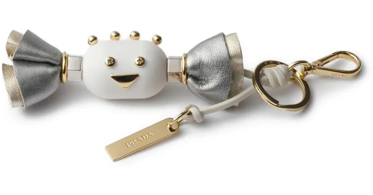PRADA ダイヤモンド型キーホルダー Prada Candy Key Ring Charm in White | Lyst