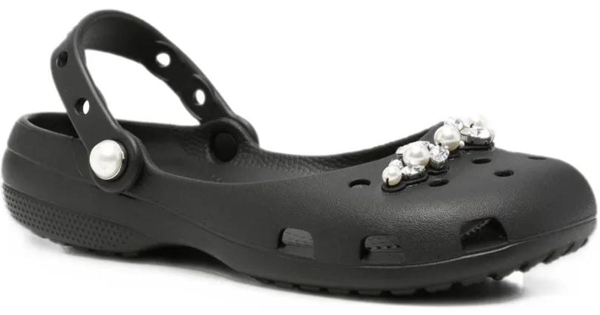 Crocs™ Faux-Pearl Embellished Mules in Black | Lyst