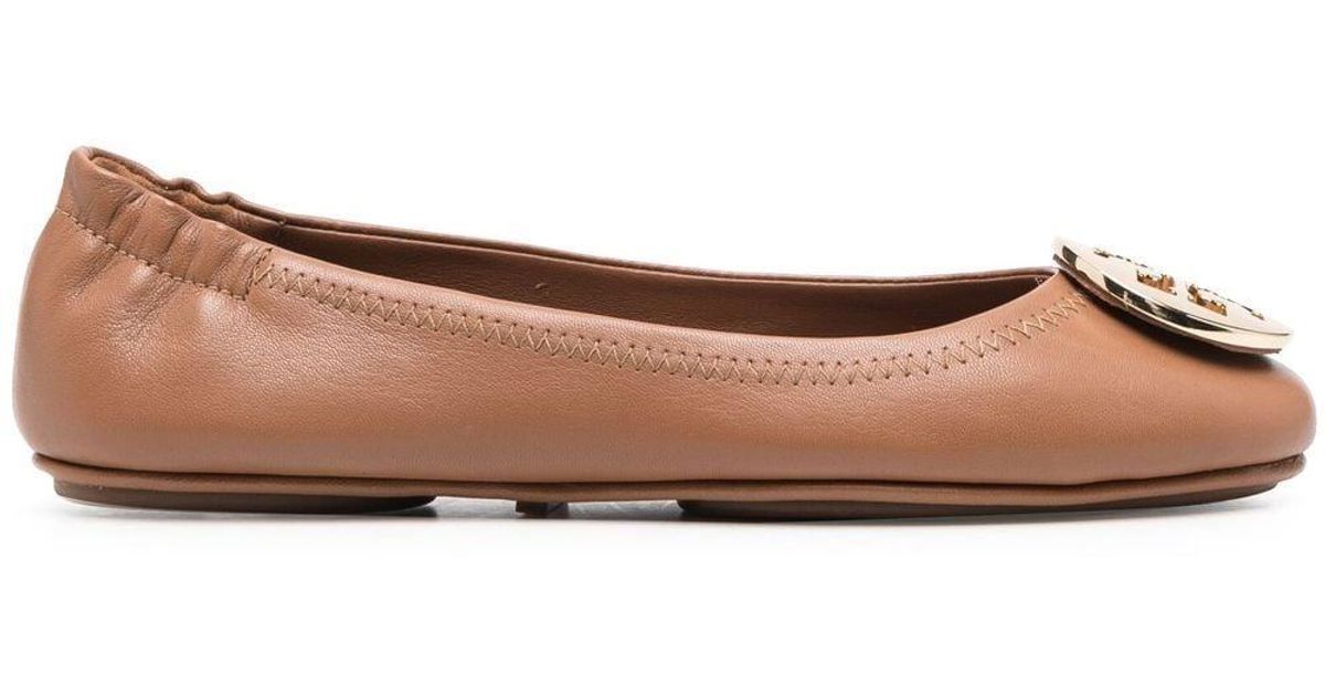 Tory Burch Leather Minnie Travel Logo Ballerina Pumps in Brown | Lyst
