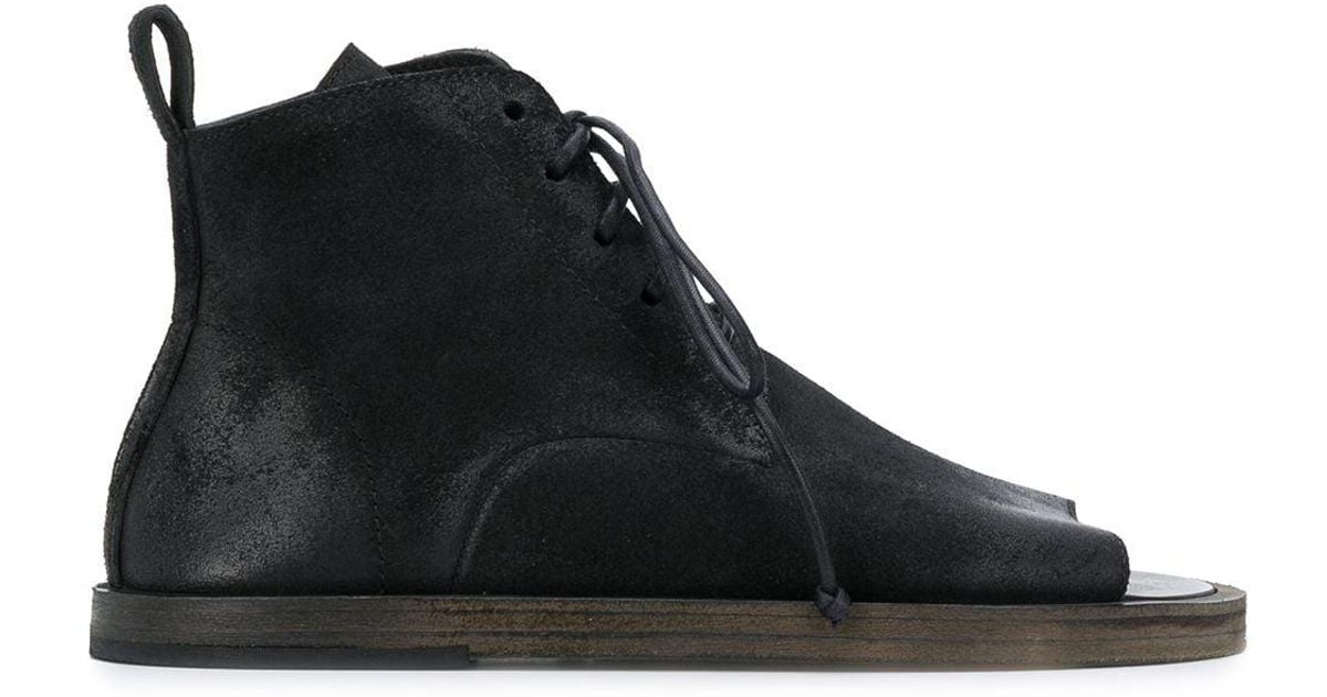 flat desert boots