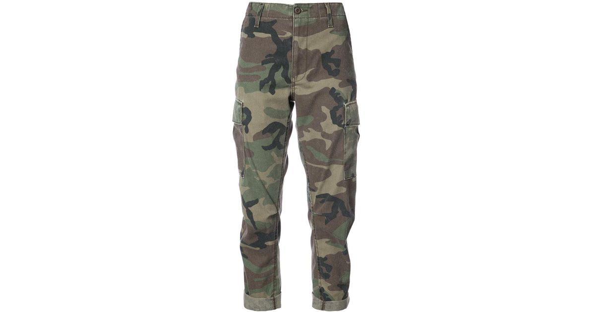 camouflage cropped pants